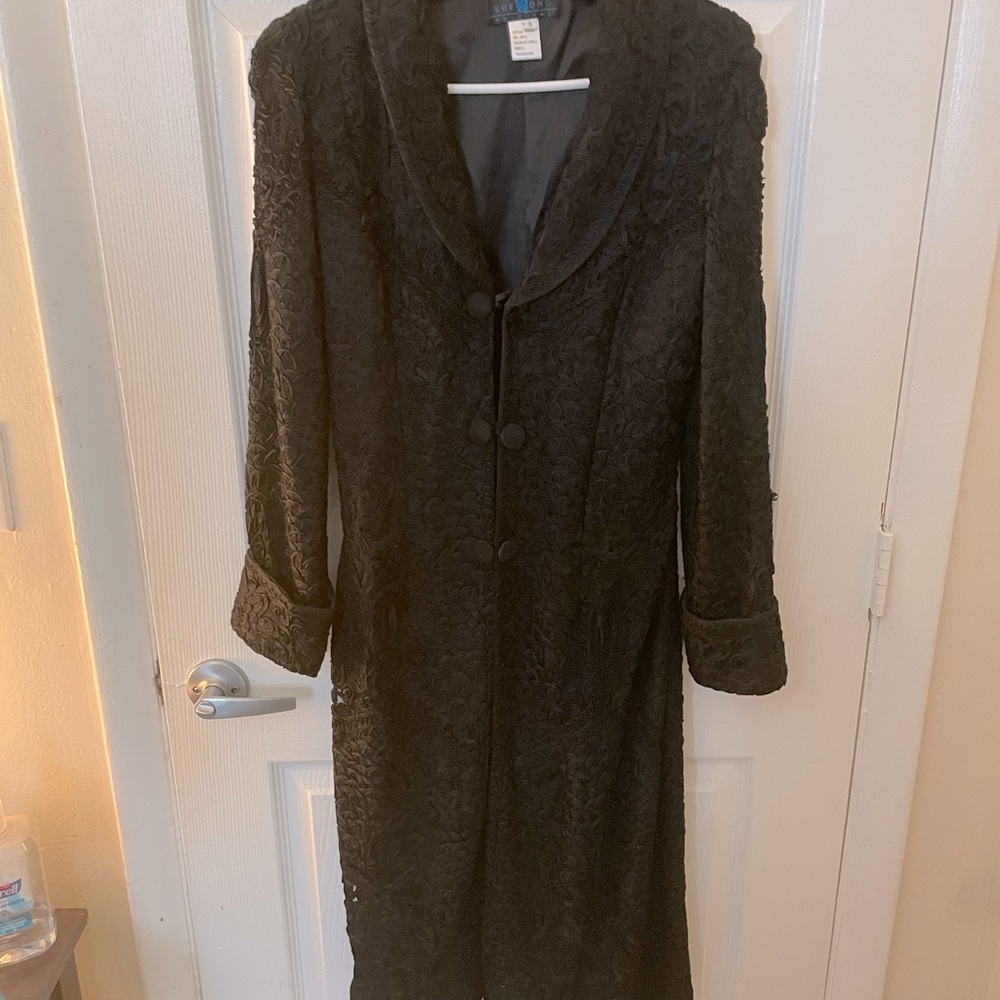 Long Trench Coat with lace embroidering. Size 6